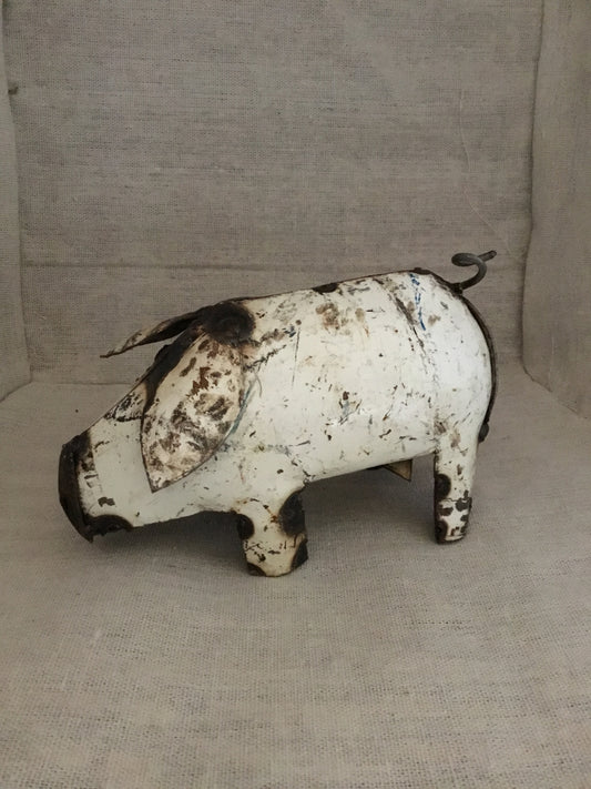 Petit Cochon en metal recyclé